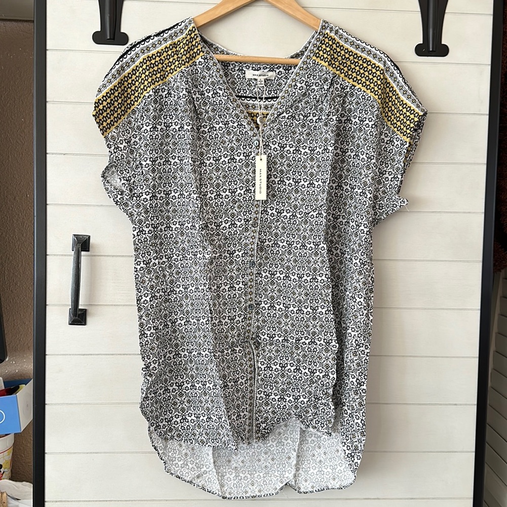 Max Studio Blouse, cap sleeve, size L, NWT